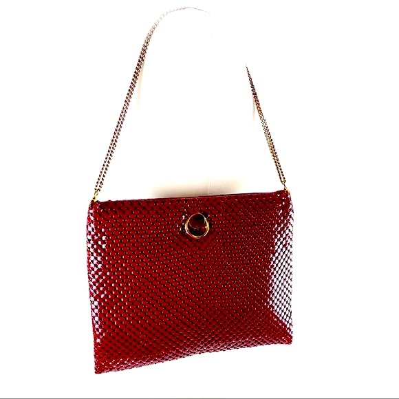 VINTAGE | Wine Metal Purse With Strap | OS - Picture 2 of 9